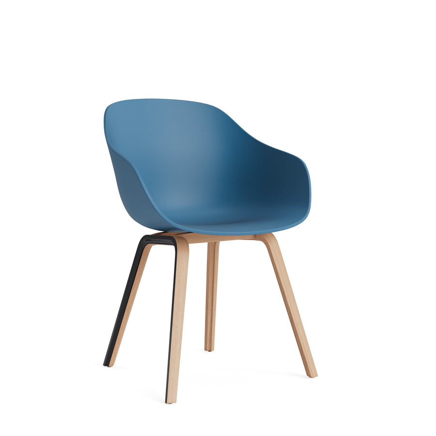 About A Chair AAC 222