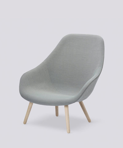 About A Lounge Chair / AAL 92