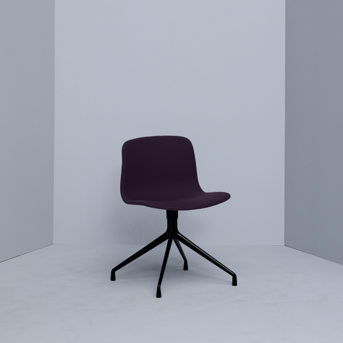 About A Chair AAC 11