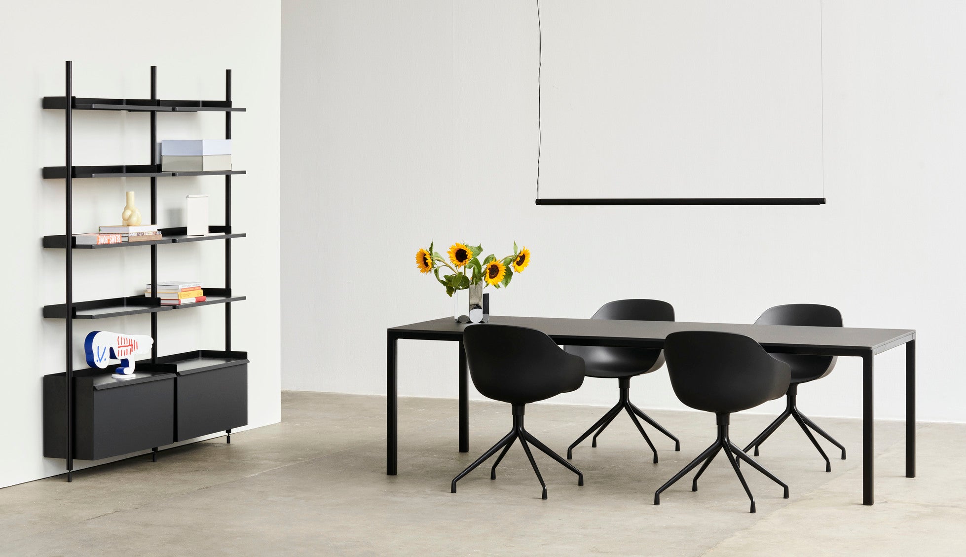 About A Chair AAC 220