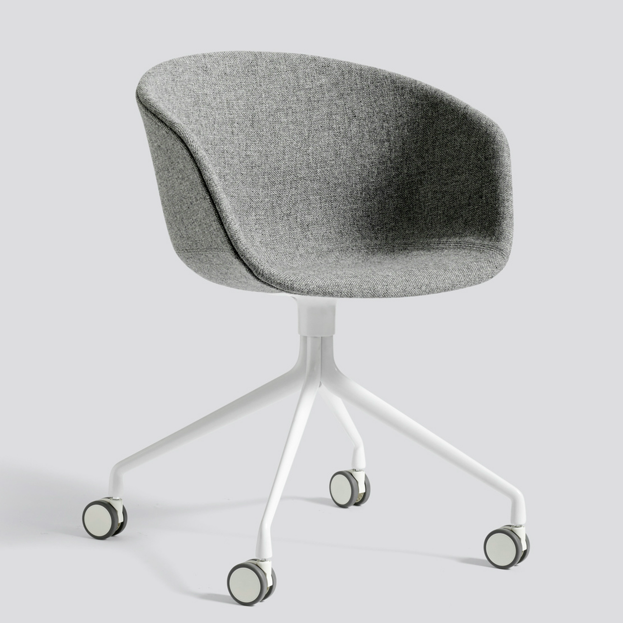 About A Chair AAC 25