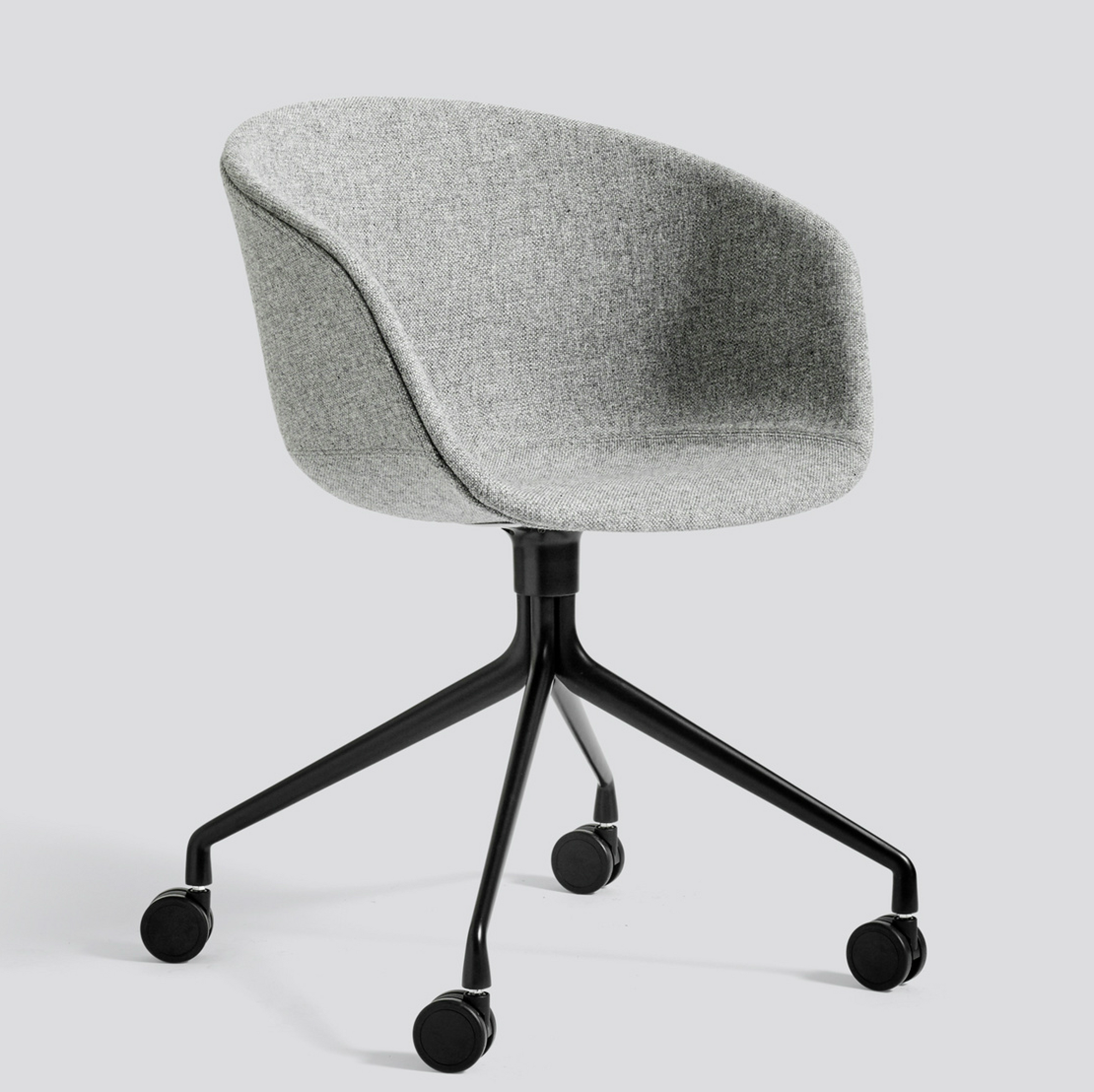 About A Chair AAC 25