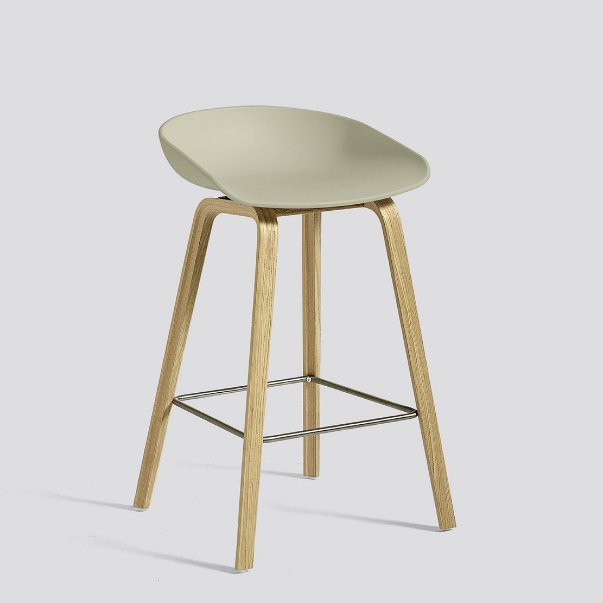About A Stool AAS 32 Low