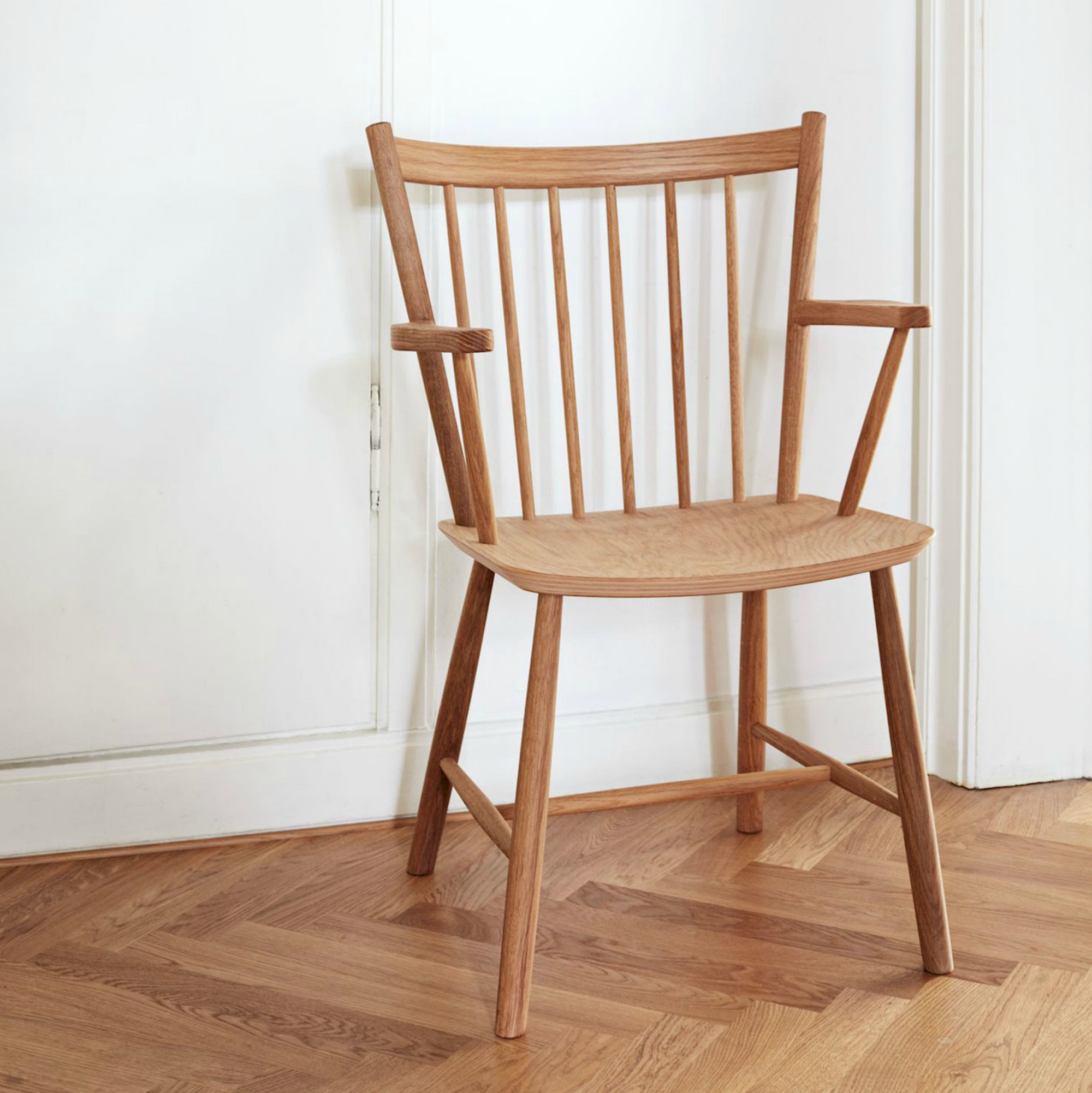 J42 Chair