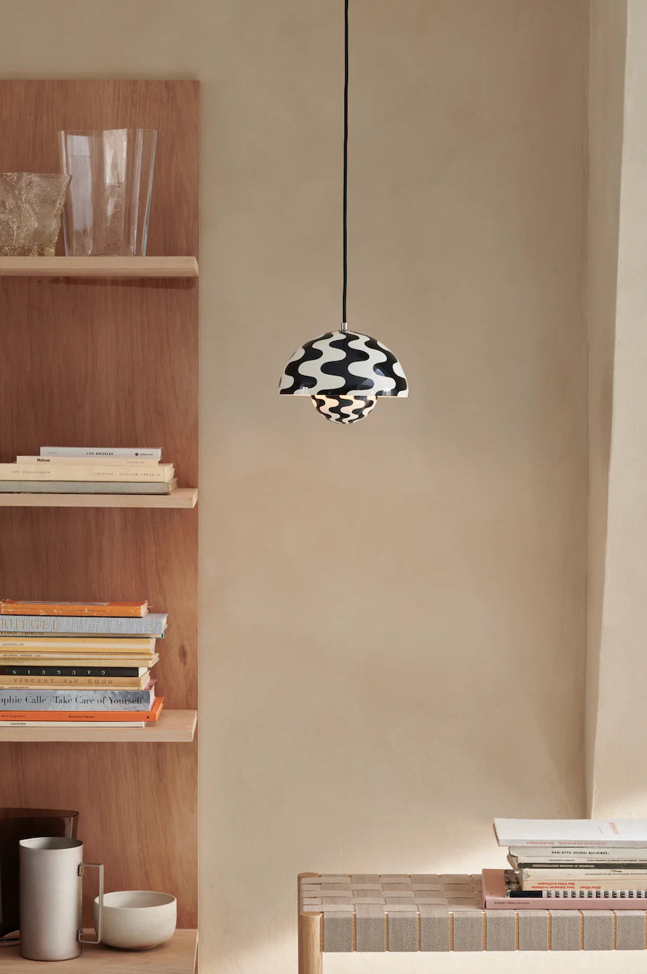 Flowerpot Pendant VP1