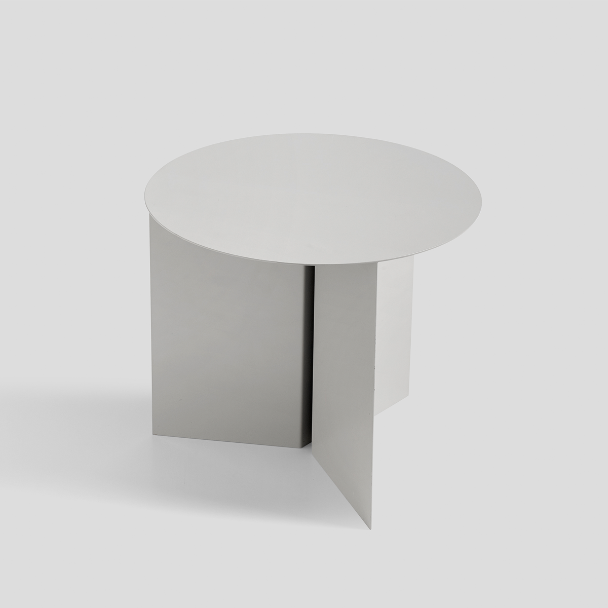 Slit Table Round