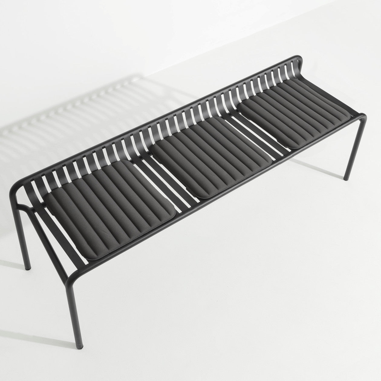 WEEK-END Cushion Small